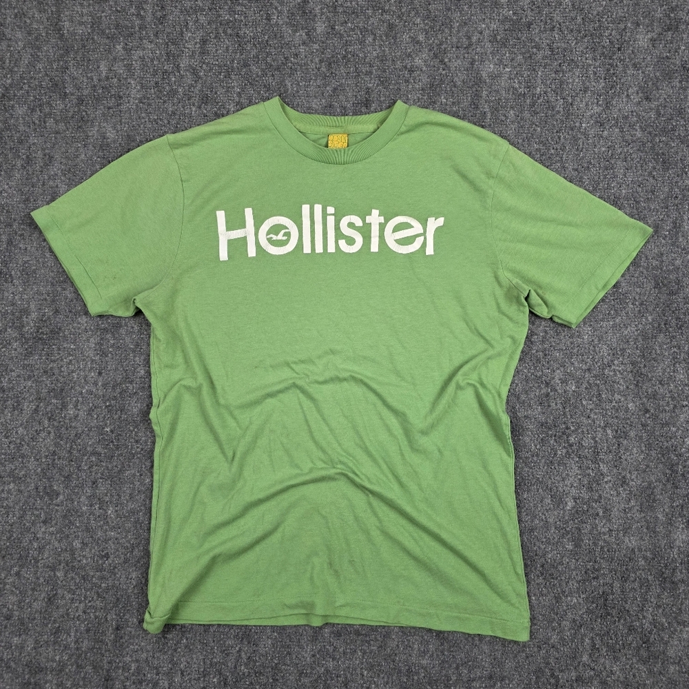 HOLLISTER VINTAGE SCRIPT LOGO 60/40 COTTON POLY TEE KELLY GREEN MEDIUM SOFT